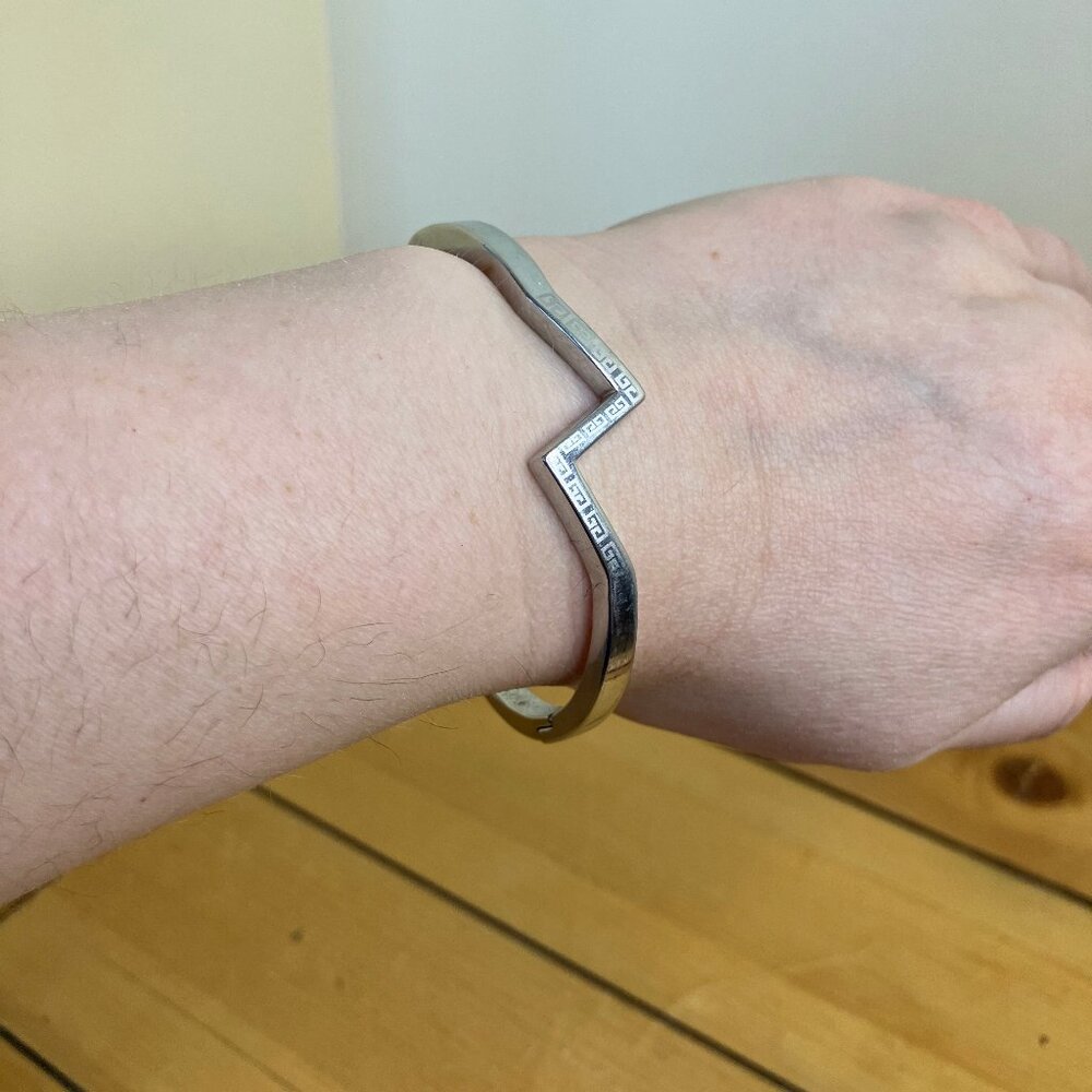 Greek Key Design Hinged Bracelet Silver-Tone Meander Zig Zag